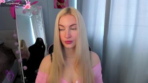 kimmy1_powell online show from 05-18-26, 05:24