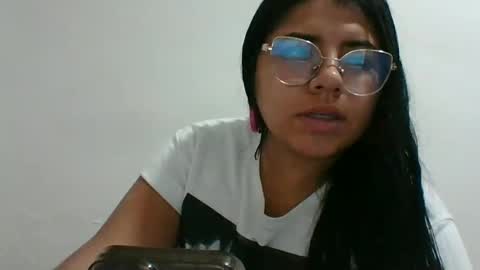 Kimmy online show from 02-05-25, 06:37