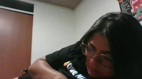 Kimmy online show from 02-19-25, 01:40