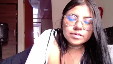 Kimmy online show from 03-04-25, 03:59