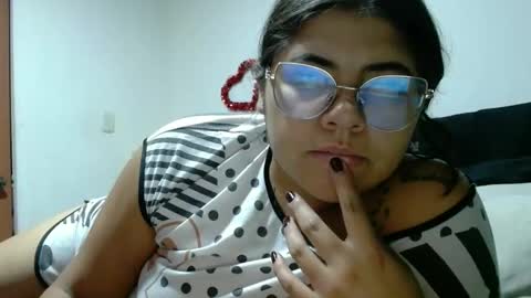 Kimmy online show from 03-05-25, 03:08