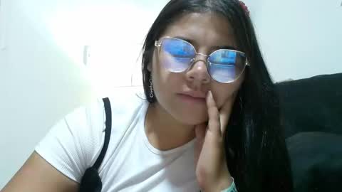 Kimmy online show from 03-10-25, 12:51