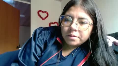 Kimmy online show from 09-18-25, 02:41
