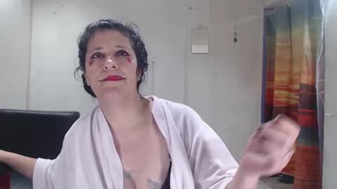 Kimmy online show from 10-13-25, 06:52