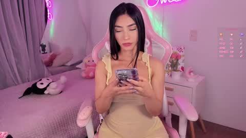Snapshot of kimmy_sweet_ chatting on 03-03-25, 01:10 Kimmy online show from 03-03-25, 01:10
