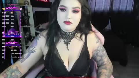 Kim  online show from 05-12-26, 06:38