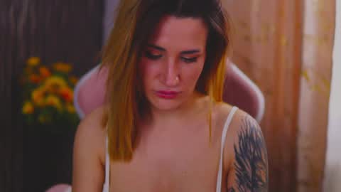 KimSkye online show from 02-01-25, 06:54