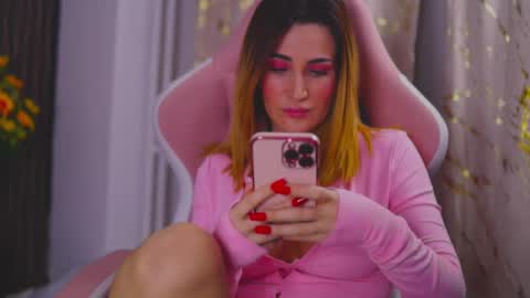 KimSkye online show from 02-13-25, 06:05