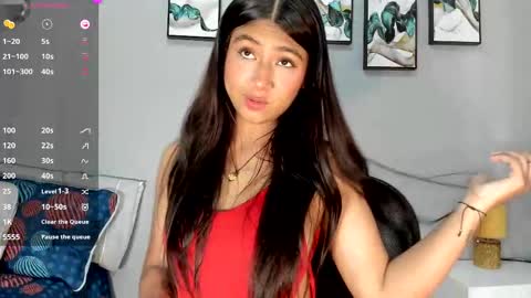 Kim online show from 10-02-25, 07:43