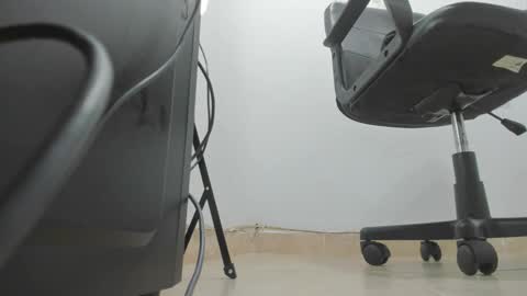 Kim Thompson online show from 12-18-24, 12:18