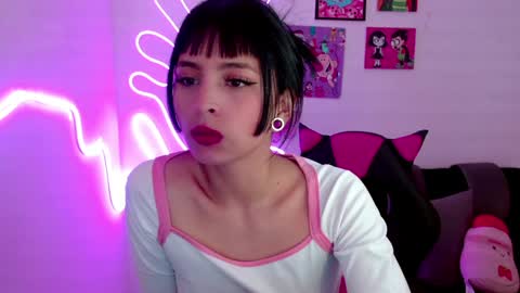 Kind Scarlett online show from 01-30-25, 03:44