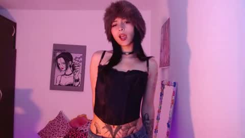 Kind Scarlett online show from 02-15-26, 05:42