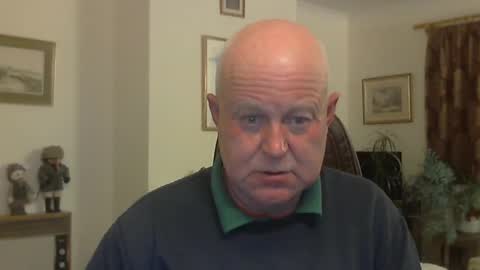 kindahairy4u online show from 10-25-25, 06:02