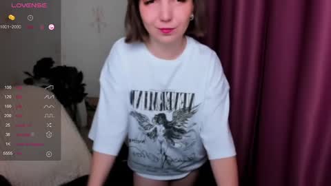 Snapshot of kindhazelhere_ chatting on 12-27-24, 08:13 Hazel online show from 12-27-24, 08:13