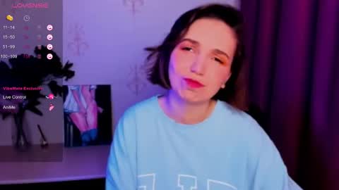 Hazel online show from 10-23-25, 12:15