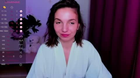 Hazel online show from 05-07-26, 08:52