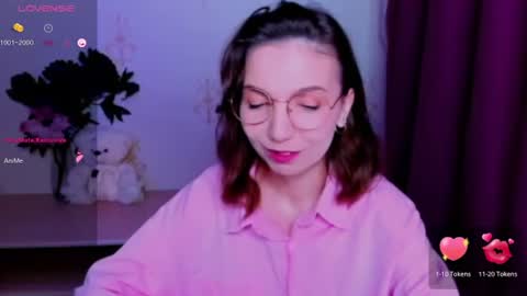 Hazel online show from 06-15-26, 04:47