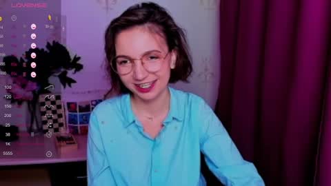 Hazel online show from 08-08-26, 05:48