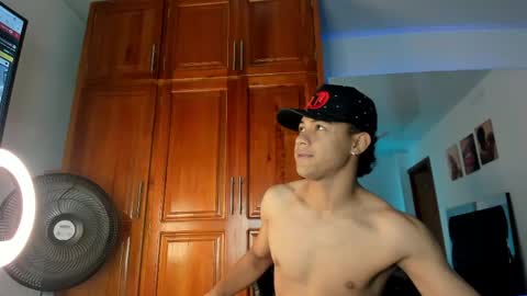 king_ares1 online show from 05-04-26, 11:06