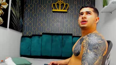 Angel Falconer online show from 09-21-25, 03:30