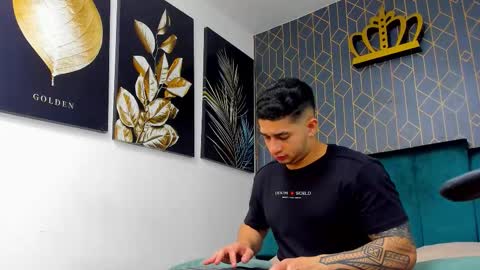 Angel Falconer online show from 10-08-25, 12:08