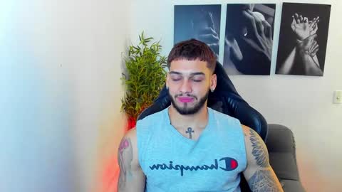 Snapshot of king_of_kings__ chatting on 02-05-25, 03:45 king_of_kings__ online show from 02-05-25, 03:45