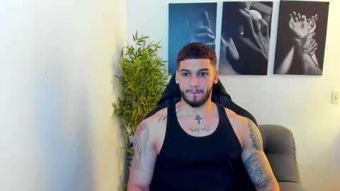 Snapshot of king_of_kings__ chatting on 02-15-25, 02:47 king_of_kings__ online show from 02-15-25, 02:47