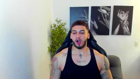 Snapshot of king_of_kings__ chatting on 02-16-25, 04:31 king_of_kings__ online show from 02-16-25, 04:31