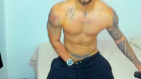 Snapshot of king_of_kings__ chatting on 04-28-26, 02:27 king_of_kings__ online show from 04-28-26, 02:27