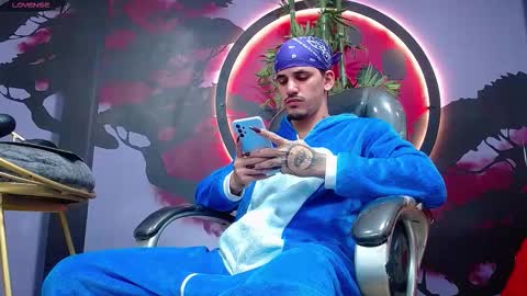 king voy online show from 11-11-25, 05:07