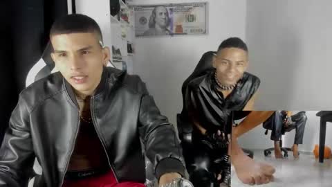 Snapshot of king_warlord chatting on 11-29-25, 07:22 king_warlord online show from 11-29-25, 07:22