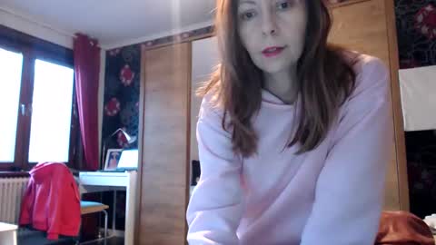 sexysexyhotwetpinkredpussy online show from 04-23-26, 06:21