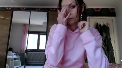 sexysexyhotwetpinkredpussy online show from 05-17-26, 05:53