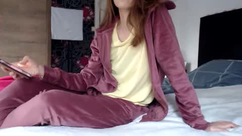 sexysexyhotwetpinkredpussy online show from 05-31-26, 06:09
