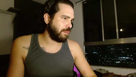 Snapshot of kingcat420 chatting on 02-04-25, 01:56 Jake online show from 02-04-25, 01:56