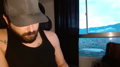 Snapshot of kingcat420 chatting on 02-24-25, 10:47 Jake online show from 02-24-25, 10:47