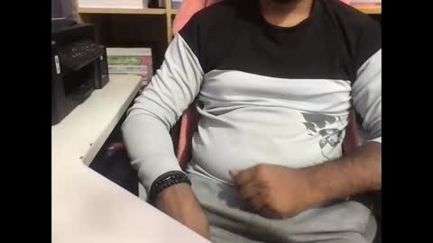 kingcobra_08 online show from 05-15-26, 02:51