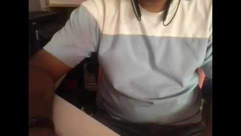 kingcobra_08 online show from 05-16-26, 07:05