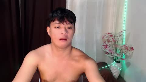 Snapshot of kingdomcum96 chatting on 07-23-26, 10:51 kingdomcum96 online show from 07-23-26, 10:51