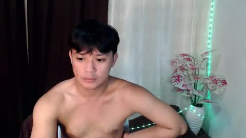Snapshot of kingdomcum96 chatting on 07-25-26, 02:20 kingdomcum96 online show from 07-25-26, 02:20
