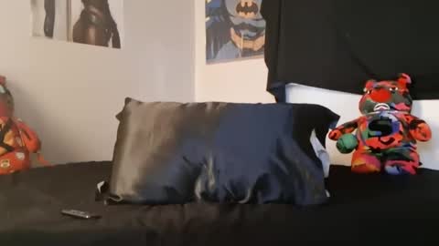 KingKoodah online show from 04-22-26, 02:36