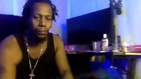 Snapshot of kinglibra420 chatting on 12-05-24, 03:48 loyal fuck online show from 12-05-24, 03:48
