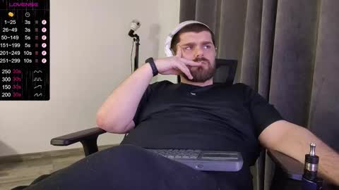 Snapshot of kingmarti chatting on 02-04-26, 01:33 Marti online show from 02-04-26, 01:33