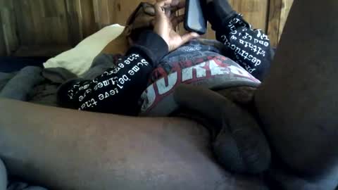 Snapshot of kingofkingz74 chatting on 02-25-26, 02:27 kingofkingz74 online show from 02-25-26, 02:27