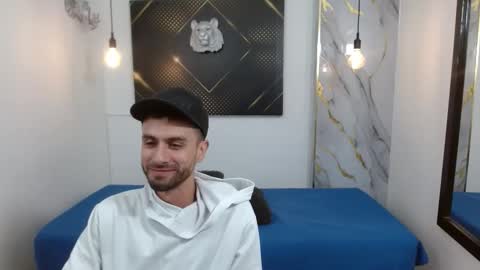 KING  online show from 03-27-26, 03:56