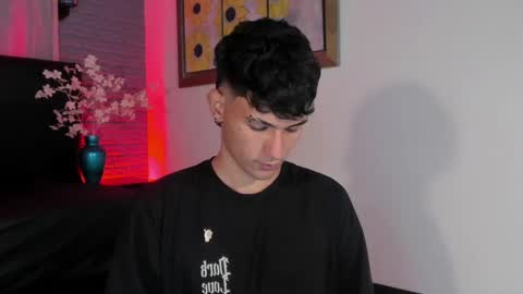  A L E X  online show from 12-25-24, 05:37