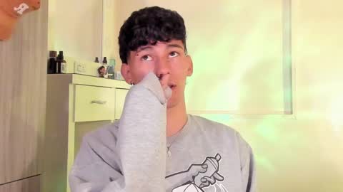  A L E X  online show from 02-21-25, 03:45