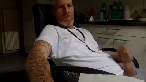 kingsize online show from 09-25-25, 11:25