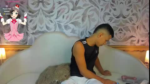 Snapshot of kingstark_ chatting on 09-18-25, 11:23 sebastian online show from 09-18-25, 11:23
