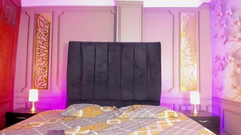 Snapshot of kingstark_ chatting on 10-27-25, 11:25 sebastian online show from 10-27-25, 11:25